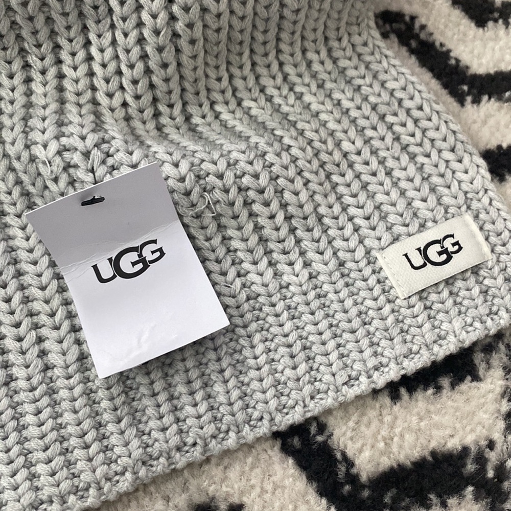 🔥 women’s scarf 🧣 - Picture 2 of 4